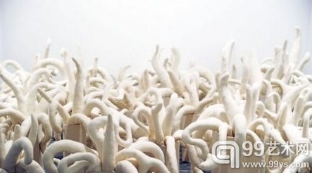 草间弥生作品