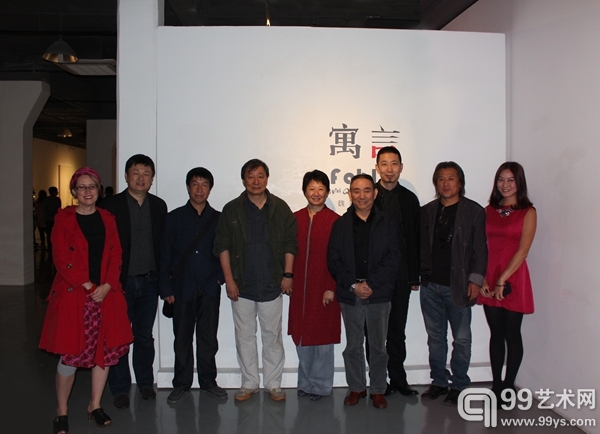 左起林白丽、赵力、蔡广斌、王纯杰、吴放、皮道坚、魏青吉等