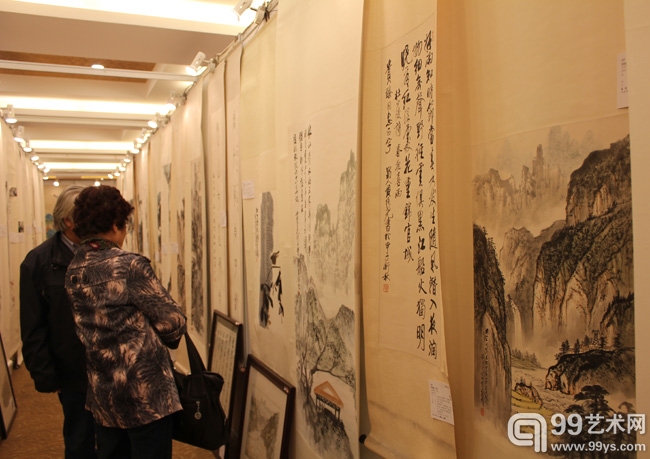 盛源2013秋季艺术品拍卖会预展现场