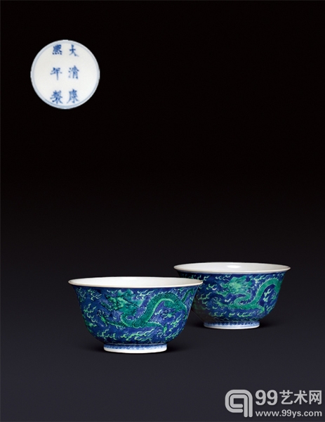 清康熙 青花第绿彩龙纹碗一对 尺寸：口径10.3cm