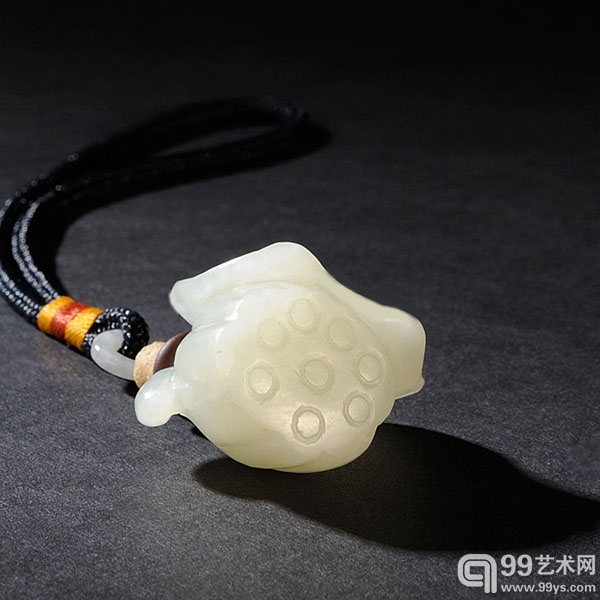 明代 玉 莲藕把玩件 第18届海峡艺术品交流会