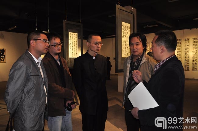 大荒---岳子书法作品展现场
