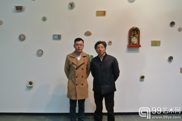 参展艺术家赵一浅与中国美术馆馆长范迪安合影
