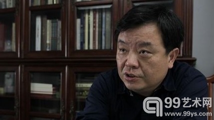 李超 　　上大美院教授，博士生导师，中国近现代美术史专家，藏有中国近现代美术文献700多份，现当代美术文献500多份，包括诸多珍贵孤本。
