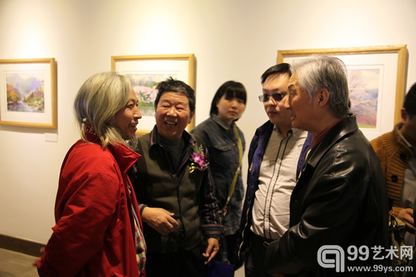 白统绪水彩艺术精品展暨仟僖雅画廊开幕展现场
