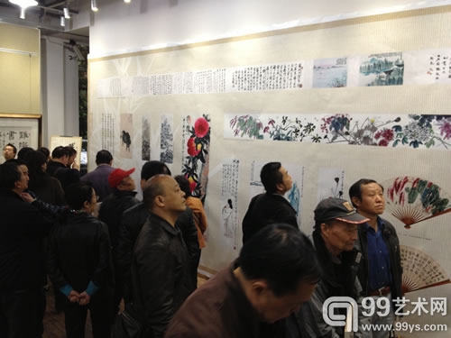 《兴公书画集》——余中英百年艺术回顾首发式暨“兴公书画”作品展现场
