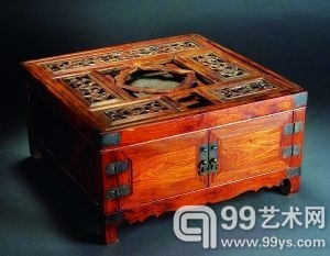 清代黄花梨木箱