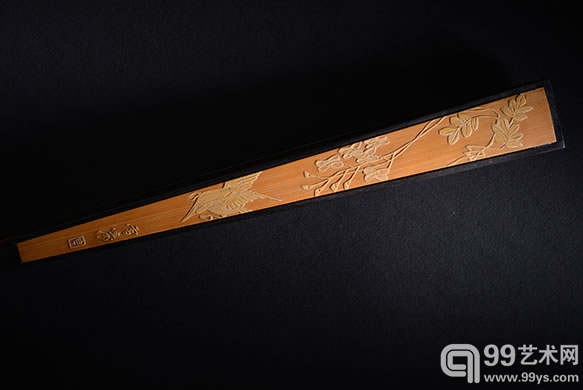 清　乌木嵌留青王雪涛刻书画扇骨 乌木、竹　10寸16檔