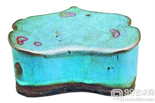钧瓷如意枕 台北故宫博物院藏品