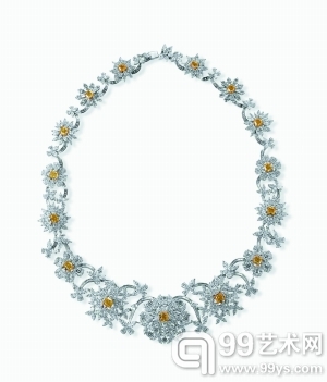 天然艳彩黄钻配钻石项链以339.25万元成交。