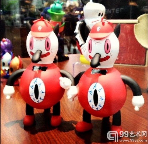 艺术家Gary Baseman x MINDstyle toby双胞胎