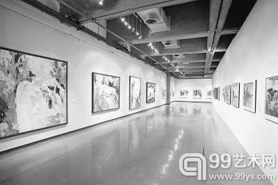 　艺术展览现场。