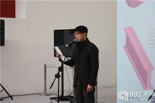 青年教师代表唐晖致辞