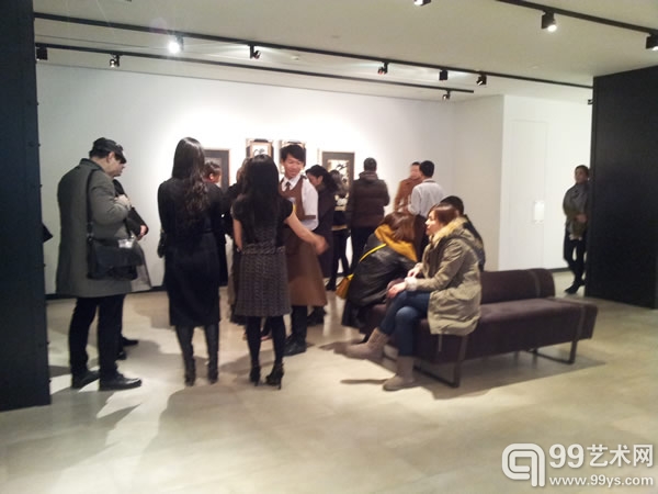 BOTTEGA VENETA艺术新展——“鸟头”个展亮相上海