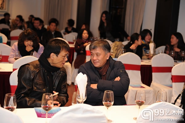 画廊杂志主编胡震_杨劲松