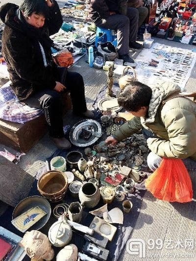 北京市潘家园文玩市场一角