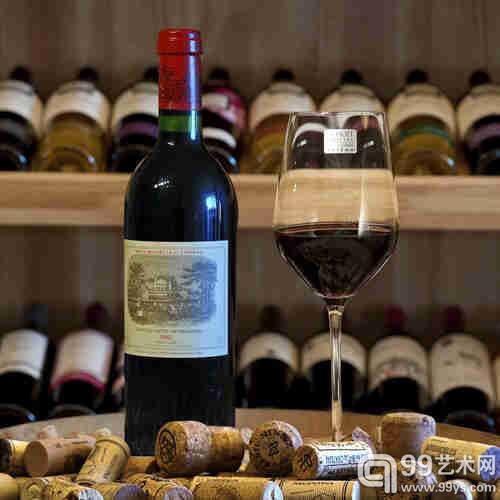 葡萄酒拍卖市场：当波尔多褪去霸主光环