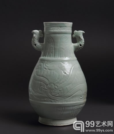 元 影青凤耳刻花瓶	