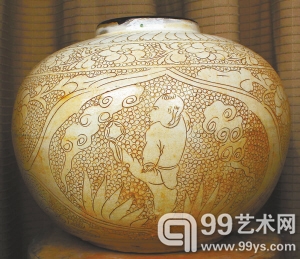 宋代珍珠地划花蹴鞠罐