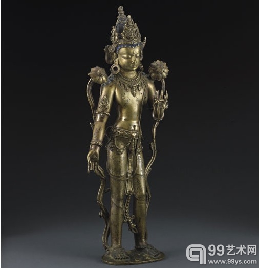 来自西藏中部的12世纪铜合金观音菩萨雕像拍出56.9万美元，
