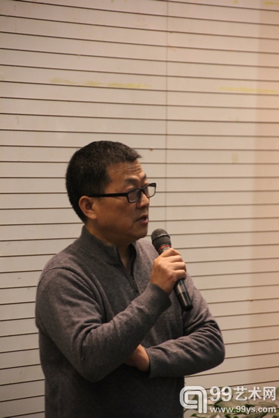 绘画系教授陈辉