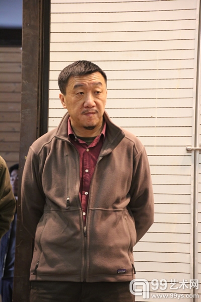 基础部教授袁佐