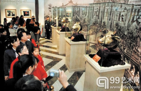 　2007年10月，国宝在长沙保利阆峰云墅展出。