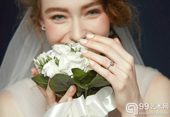 Piaget Rose 单钻订婚戒环