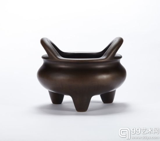 清 铜桥耳三足炉