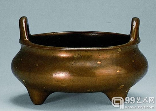 明 “玉堂清玩”款撒金铜三足炉 9.35万元 1997年中国嘉德春拍