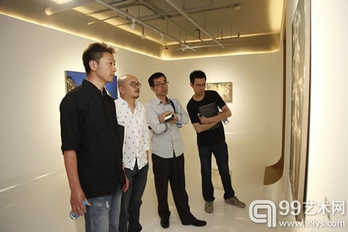 “异·常之境”展览现场
