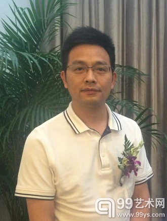 图为南方文化产权交易所总经理张志兵