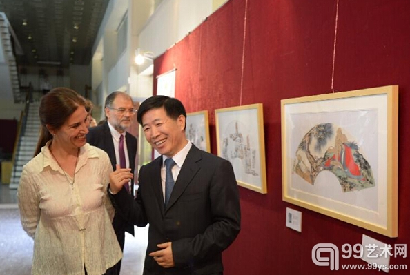 中国扇面画展在阿尔巴尼亚举行