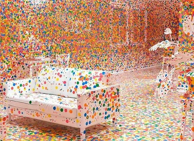 オブリタレーションルーム／作：草間彌生 〈本プロジェクト案〉 ©YAYOI KUSAMA Yayoi Kusama/ The obliteration room