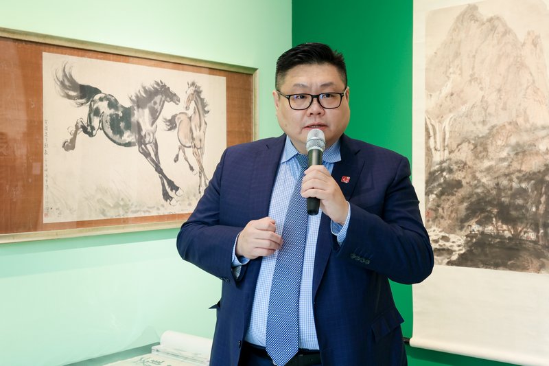 佳士得亚太区中国书画部资深专家谢飞