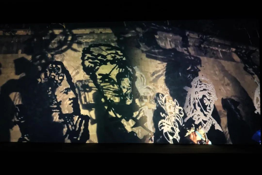 《Breathe Dissolve Return》展览节选