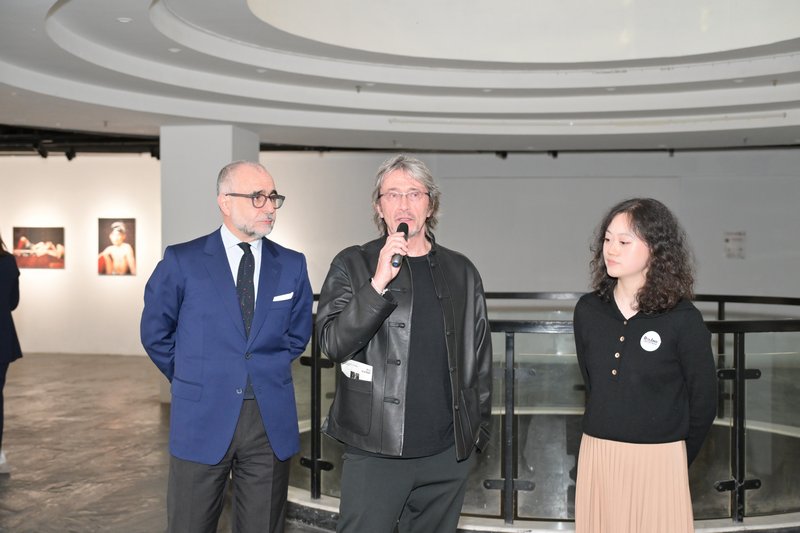 &ldquo;面具之下&mdash;&mdash;中意当代影像艺术交流展&rdquo;开幕现场