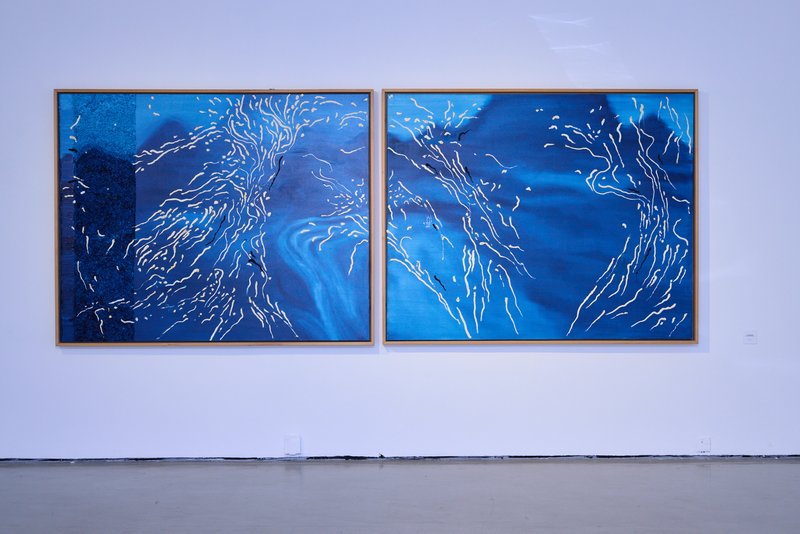 刘锟个展《相互接近的蓝》一层展览现场