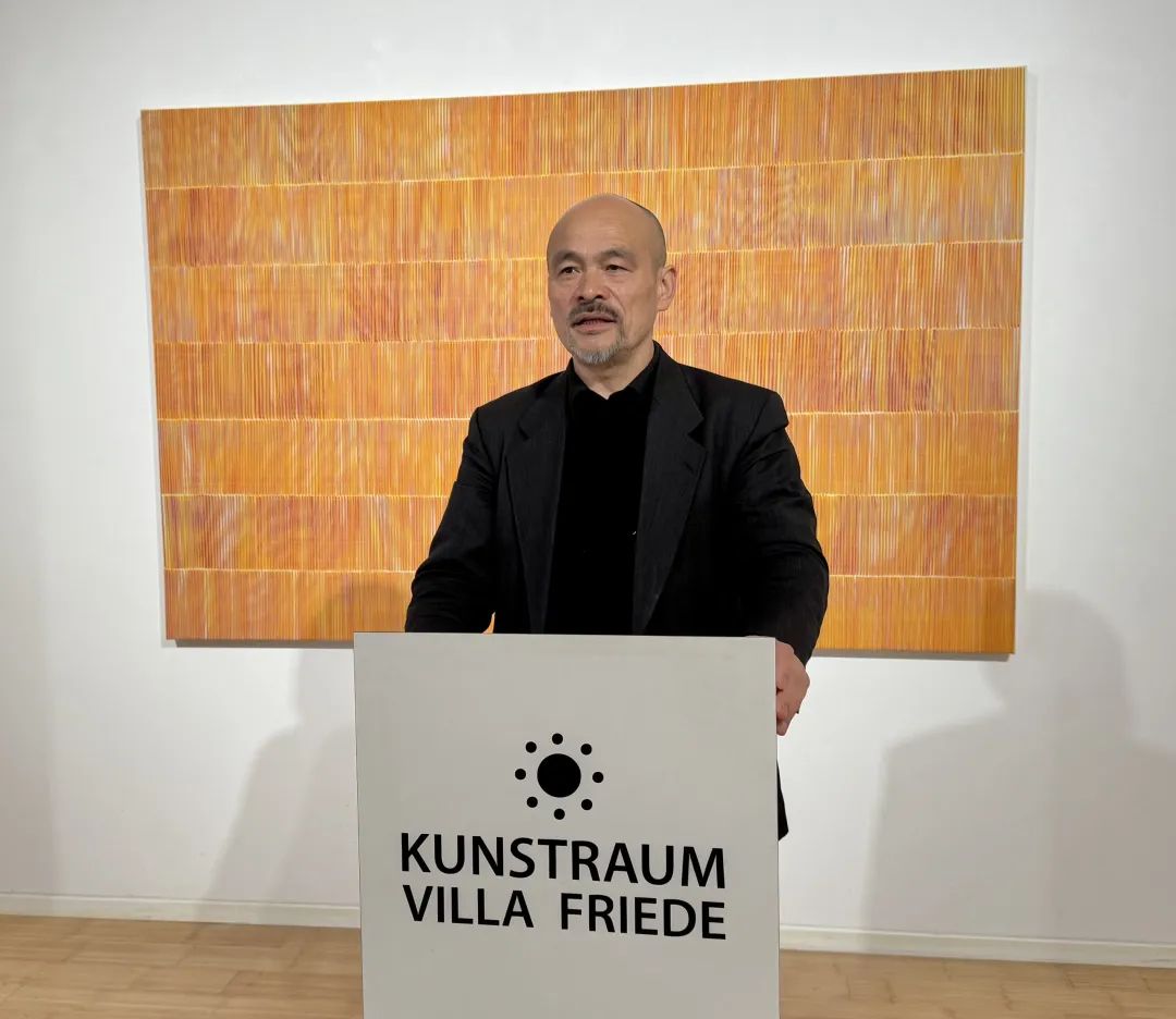 策展人任戎致辞