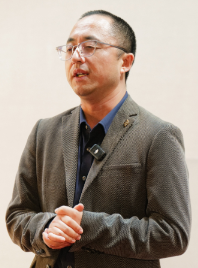 项目策展人杜曦云先生