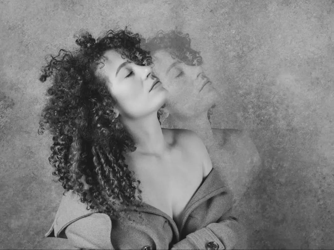 静默对话 - 我和我自己 摄影、混合媒介 148 x100 cm 2021