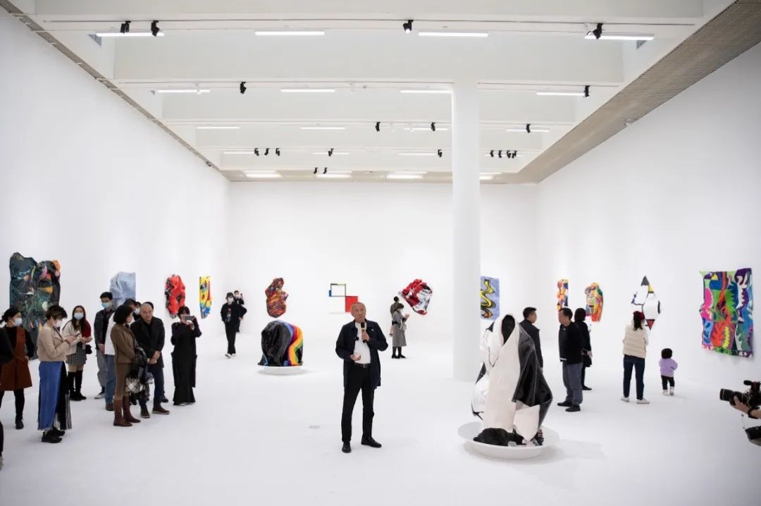 丹尼尔&middot;克诺（Daniel Knorr）展览&ldquo;物化&rdquo;现场 李振华策展，&copy;坪山美术馆