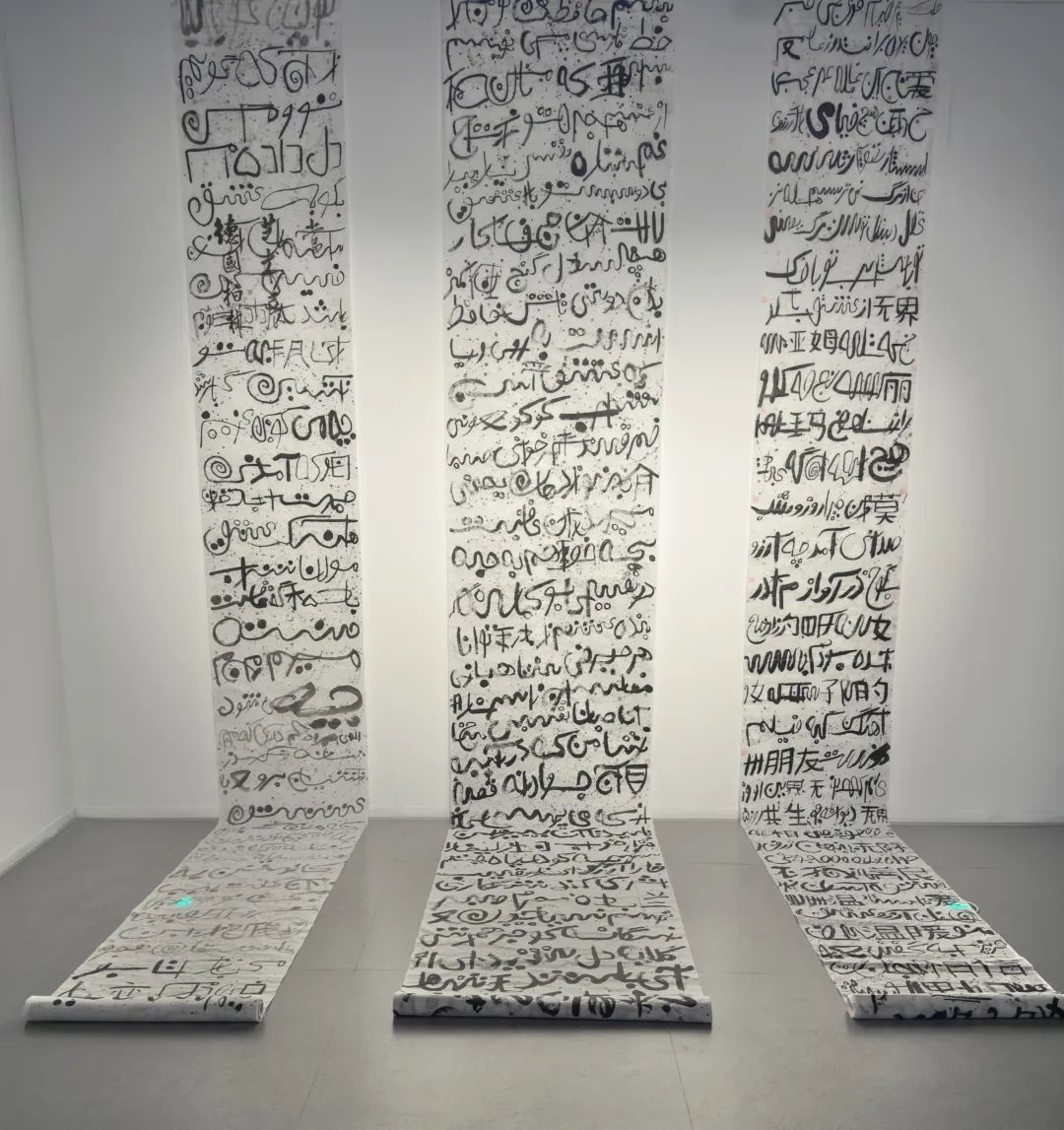 时间河流 水墨空间装置 500 x600 cm 2026