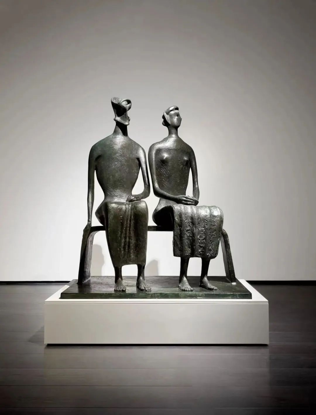 亨利&middot;摩尔《国王与王后》