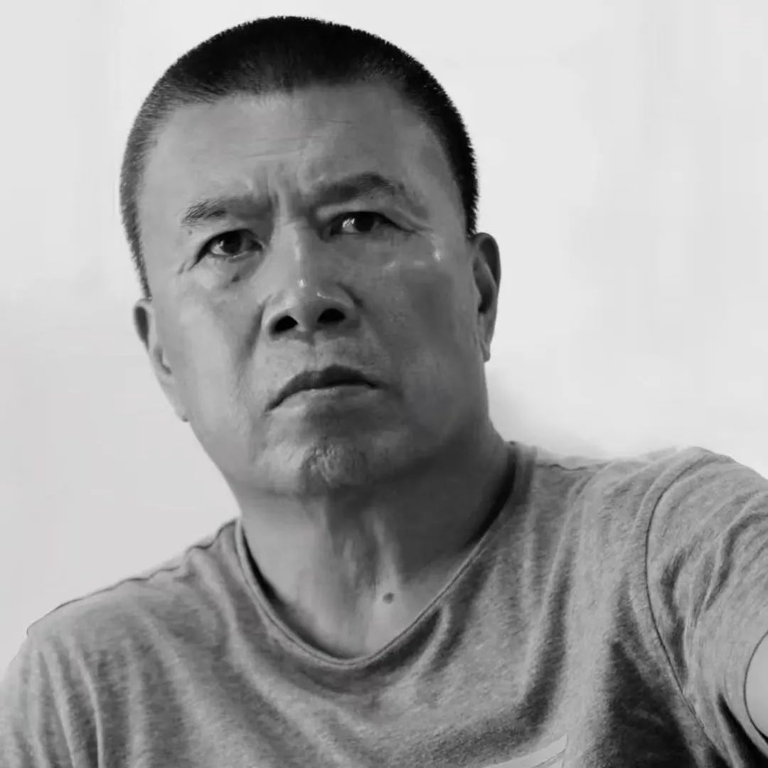 沈少民，艺术家