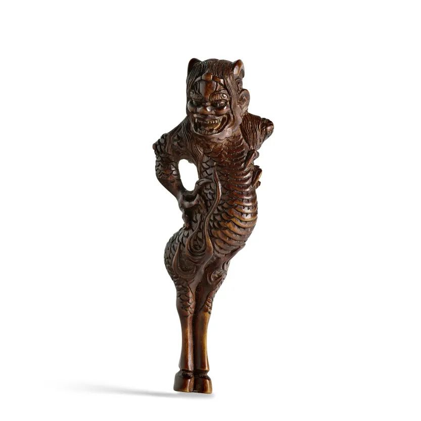 （传）云树洞院币丸（活跃于1781年间） 重要木刻烛阴麒麟根付 江户时期 18世纪