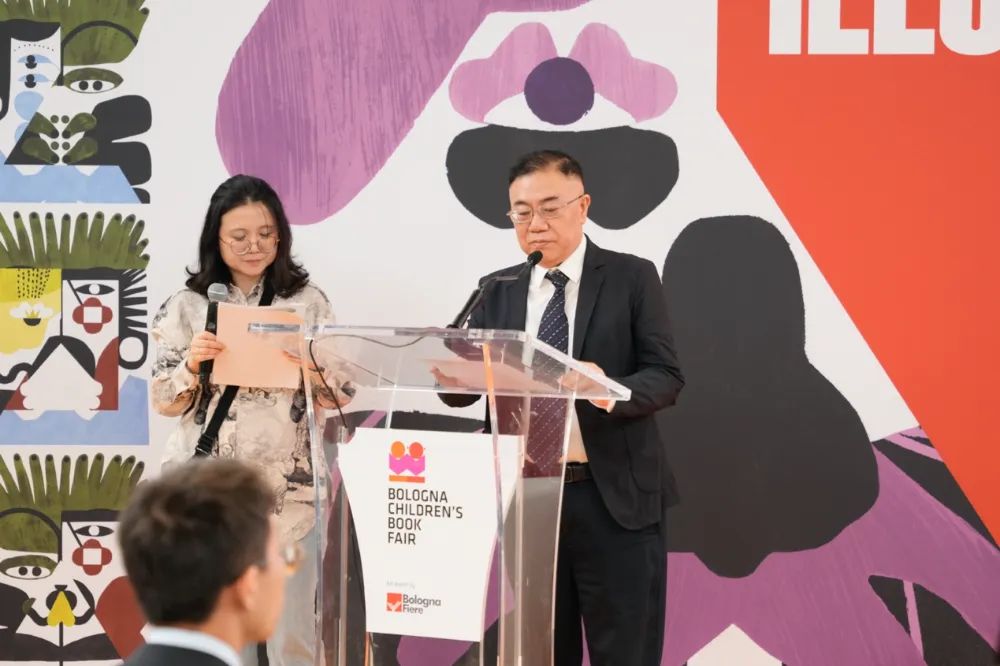 湖南出版投资控股集团党委委员、副总经理张子云