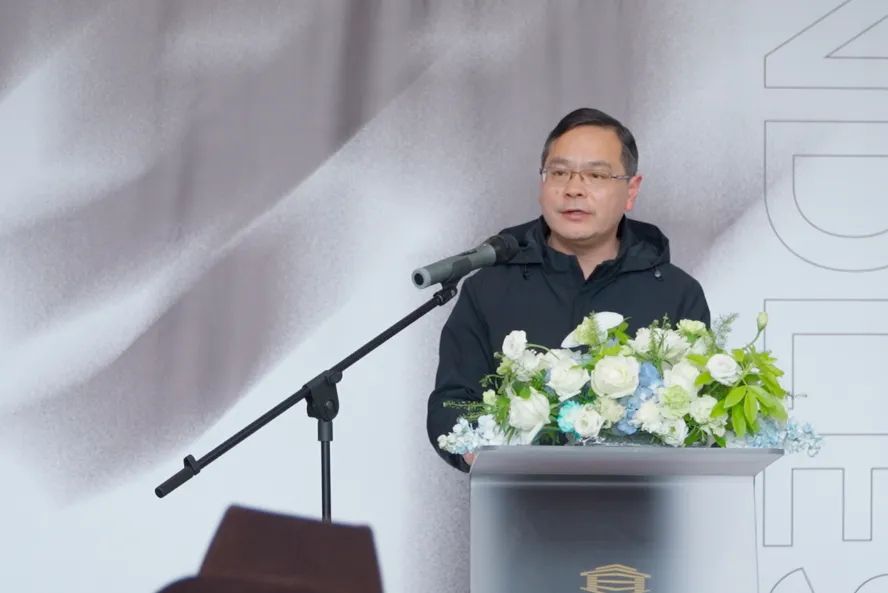 宜春市委宣传部副部长舒炅致辞