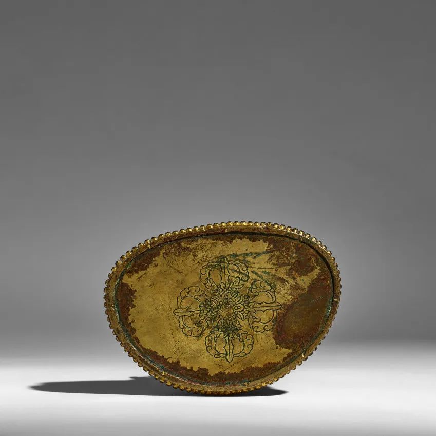 鎏金铜四臂观音坐像