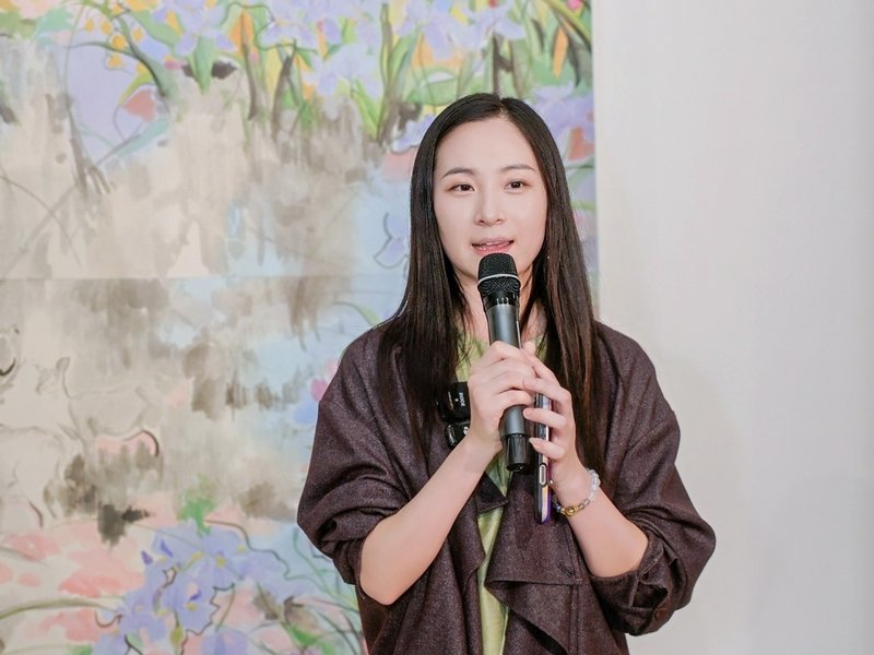 展览艺术家 王怡新女士 致辞